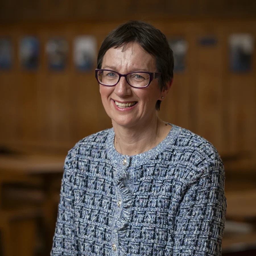 Bursar Suzanne Metcalf SMT Headshot.