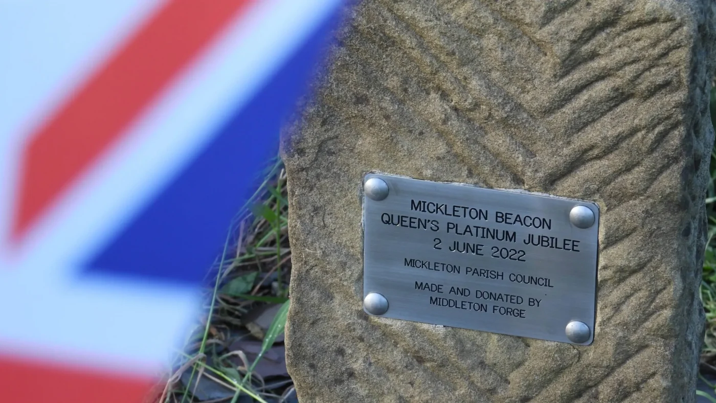 A small metal plaque for the Mickleton beacon.